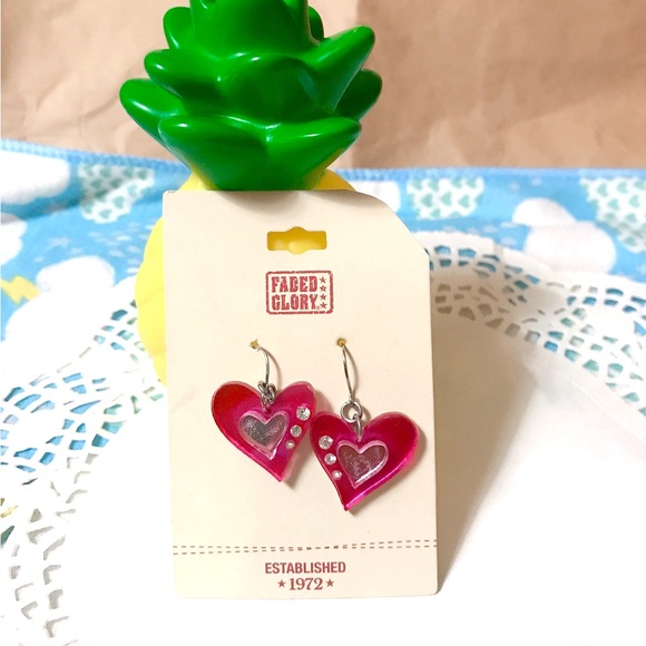 Heart Rhinestones  Earrings - Picture 1 of 7